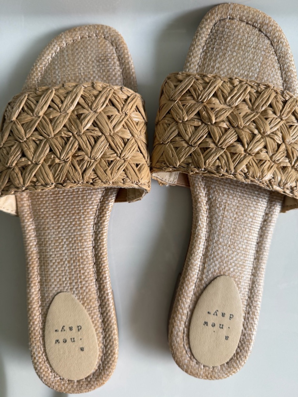 Woven Raffia  Slide Sandals with memory foam insole naturalTan